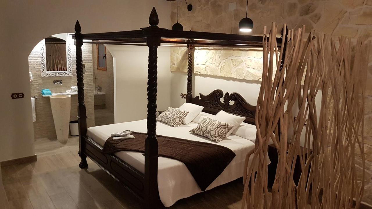 Artmonia Otel Castalla Dış mekan fotoğraf